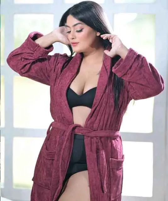 Hansini escorts